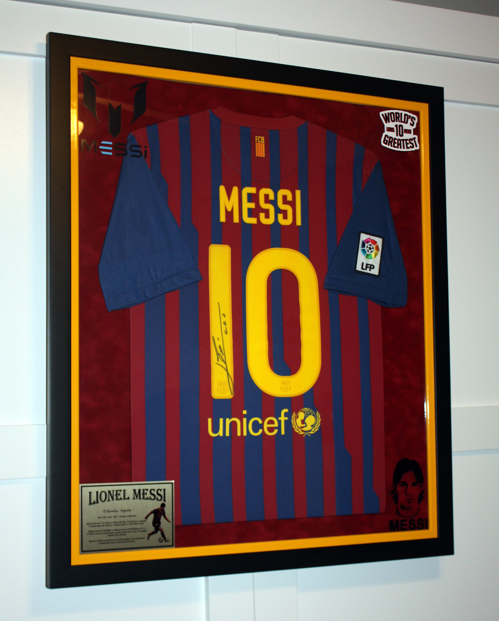 messiframestripe-6.jpg