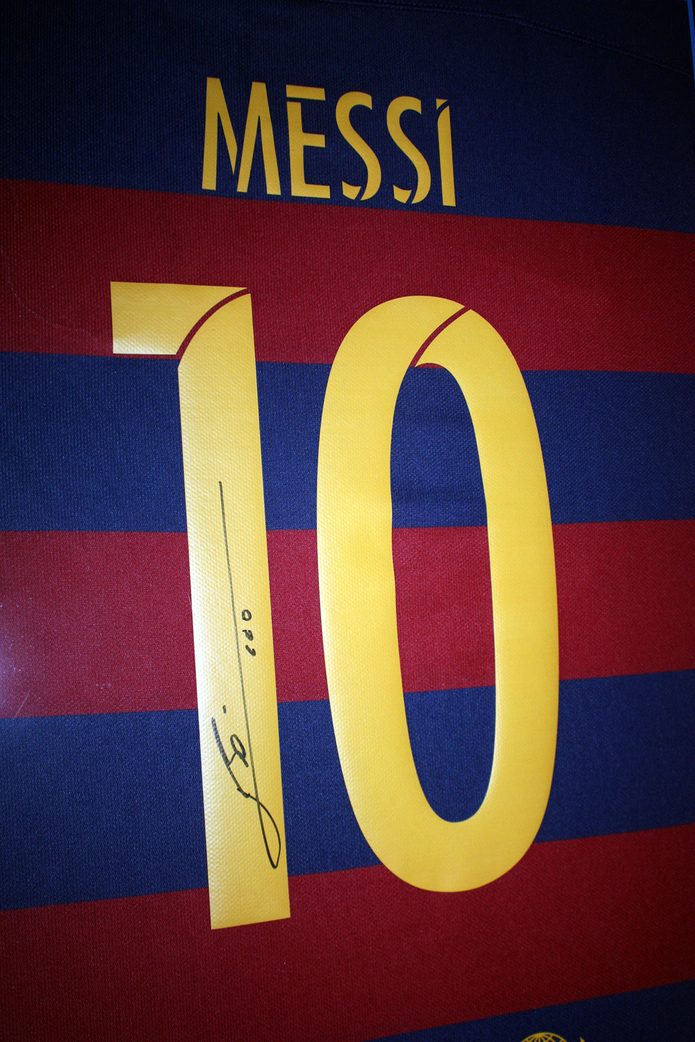 messiiniframe-5.jpg