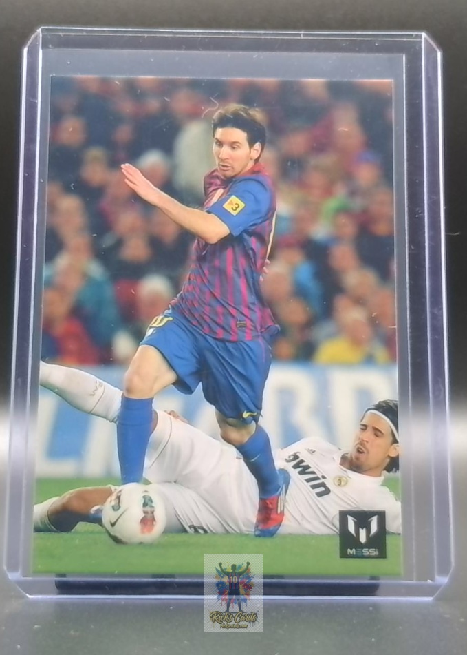 2013 Icons Official Messi Card Collection Limited 1681250