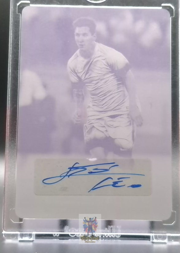 2016 Leaf Sports Heroes Base Autographs 1