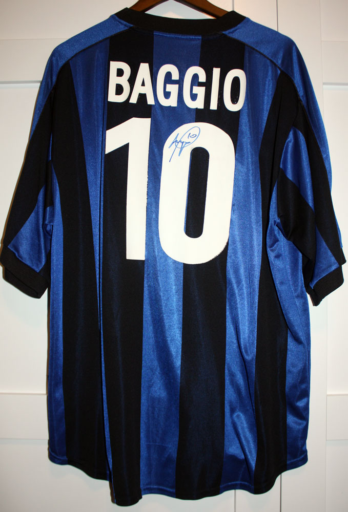 1999 Roberto Baggio Autographed Black Blue Inter FC Home shirt 